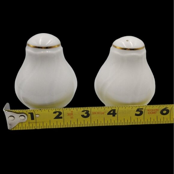 VTG Polfa Poland Salt and Pepper Shakers White with Gold Trim - Picture 8 of 8